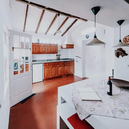 In With A Terrace El Tanque